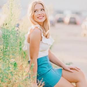 Meet your Posher, Natalia